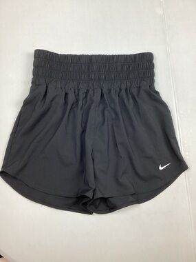 Nike Loose Fit Dri-Fit Athletic Training Shorts Medium NEW! Retail $45